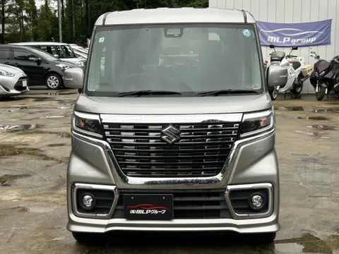 Suzuki Spacia Custom