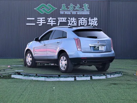 Cadillac SRX