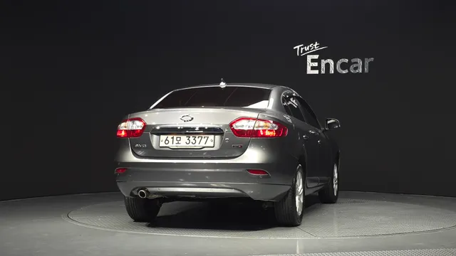 Renault SM3