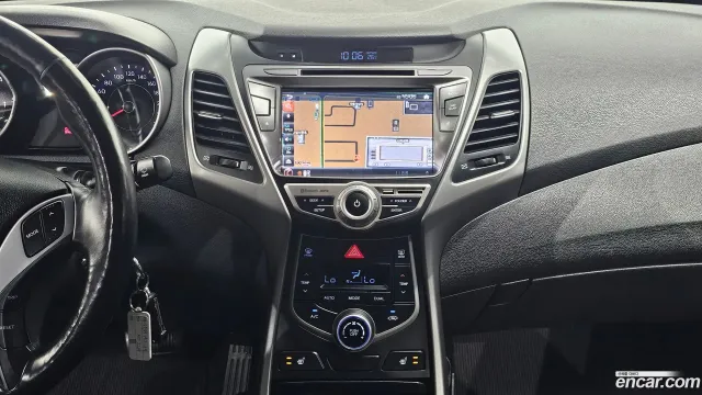 Hyundai Elantra (Avante)