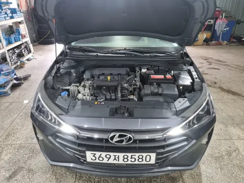 Hyundai Elantra (Avante)