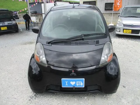 Mitsubishi I
