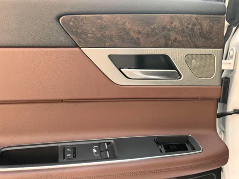 Jaguar XFL