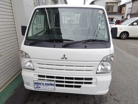 Mitsubishi Minicab Truck