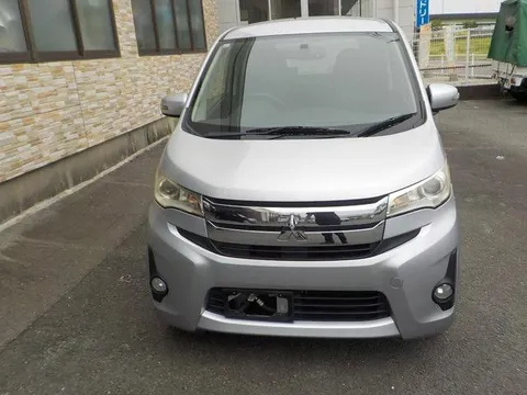 Mitsubishi eK Custom