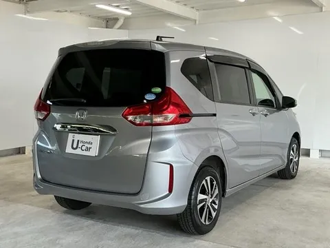 Honda Freed Plus