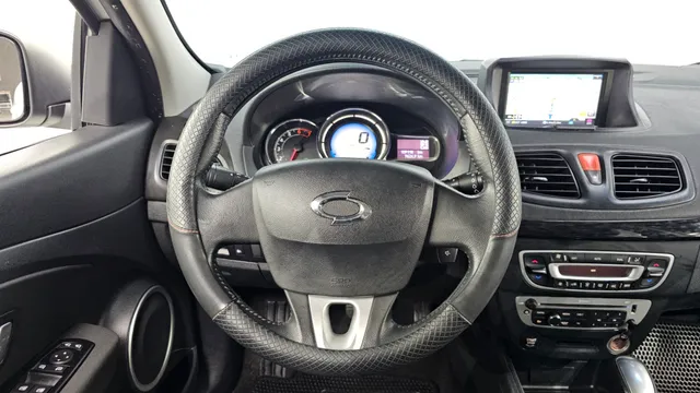 Renault SM3