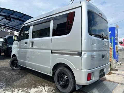 Nissan Clipper