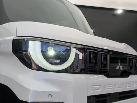 Mitsubishi Delica Mini