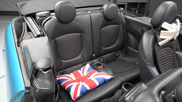 MINI Cooper Convertible