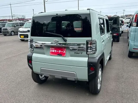 Daihatsu Taft