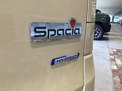 Suzuki Spacia
