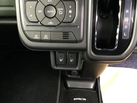 Suzuki Spacia Gear