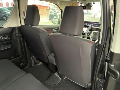 Suzuki Wagon R Stingray