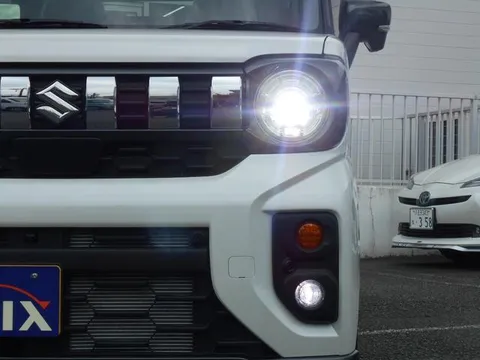 Suzuki Spacia Gear