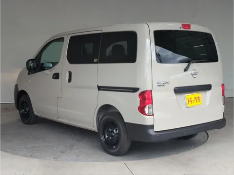 Nissan Vanette