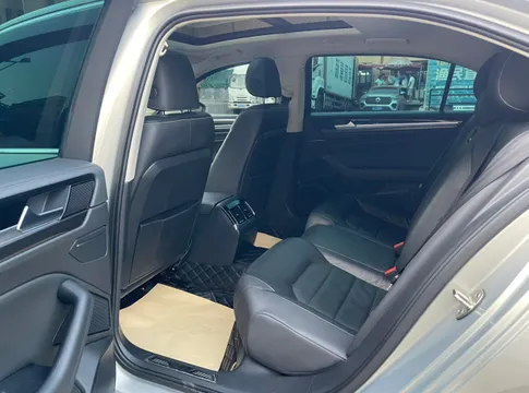 Volkswagen Phideon