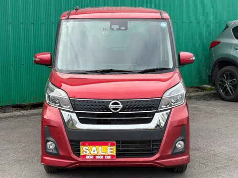 Nissan Dayz Roox