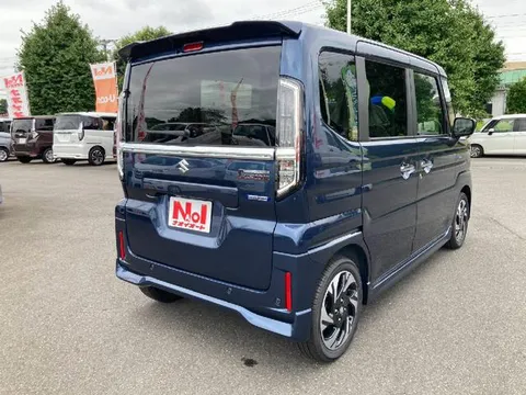 Suzuki Spacia Custom