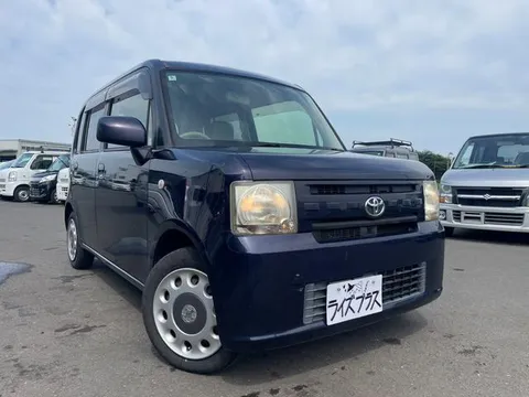 Toyota Pixis Space