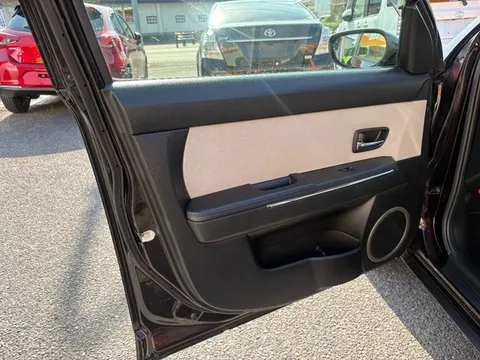 Mazda Verisa