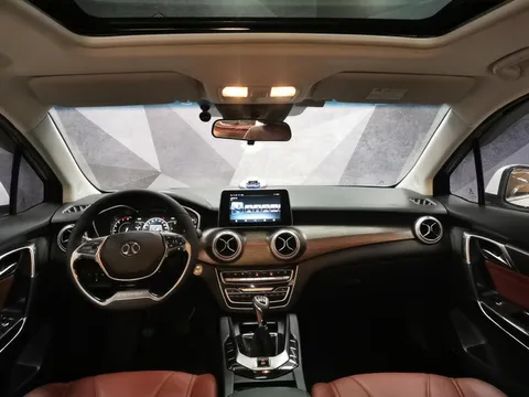 BAIC Senova D50