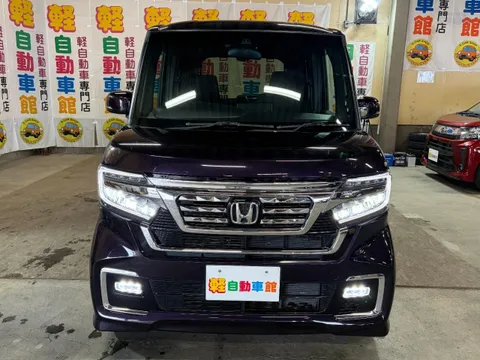 Honda N-BOX Custom