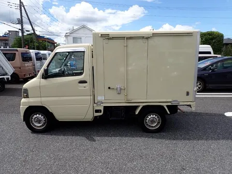 Mitsubishi Minicab Truck