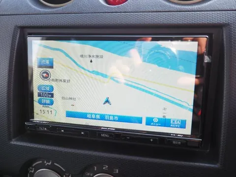 Nissan KIX