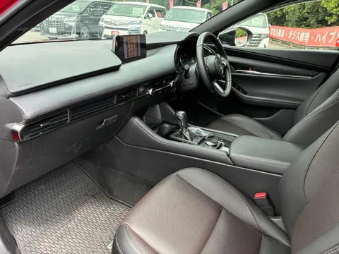 Mazda MAZDA3 Fastback