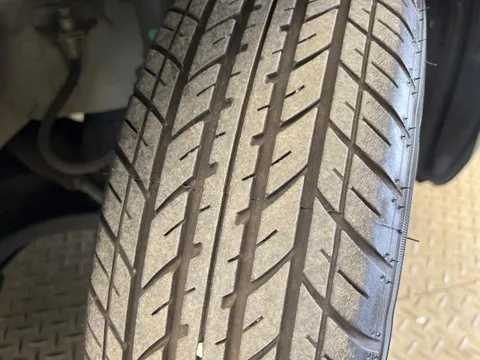 Daihatsu Mira Tocot