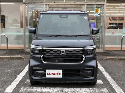 Honda N-BOX Custom