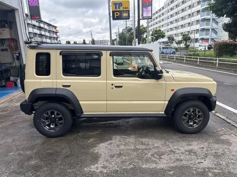 Suzuki Jimny Nomade