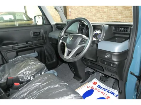 Suzuki Spacia Base