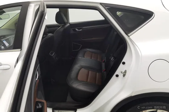 Geely Emgrand GS