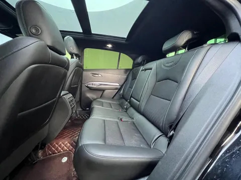 Cadillac XT4