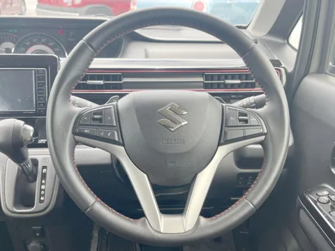Suzuki Wagon R Stingray