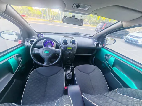 BYD F0