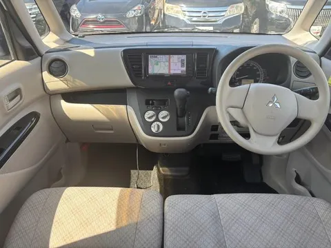 Mitsubishi eK Space