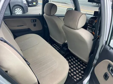 Daihatsu Mira Gino