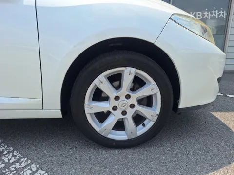 Renault SM3