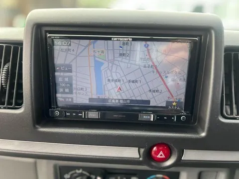 Mitsubishi Minicab Van