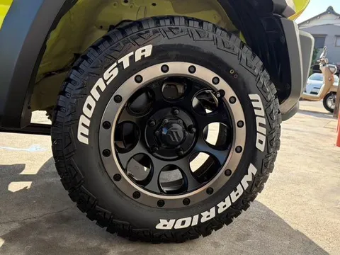 Suzuki Jimny Sierra