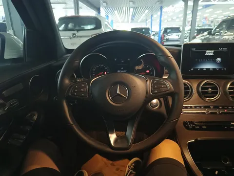 Mercedes-Benz Mercedes-Benz GLC