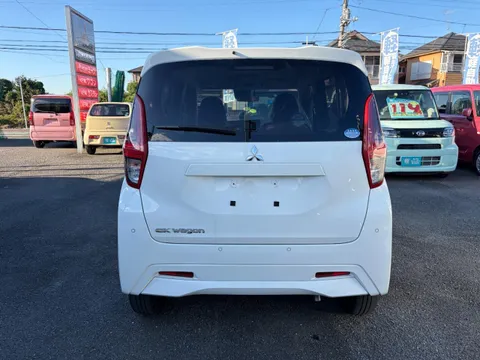 Mitsubishi eK Wagon
