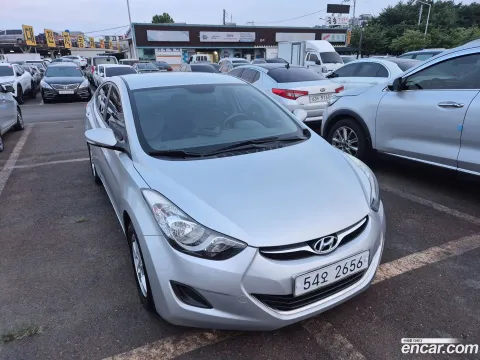 Hyundai Elantra (Avante)
