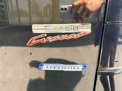 Suzuki Spacia Custom