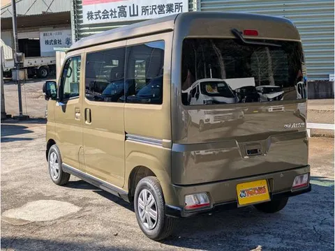 Daihatsu Atrai