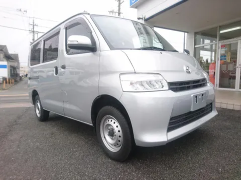 Toyota TownAce Van