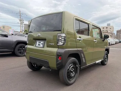 Daihatsu Taft